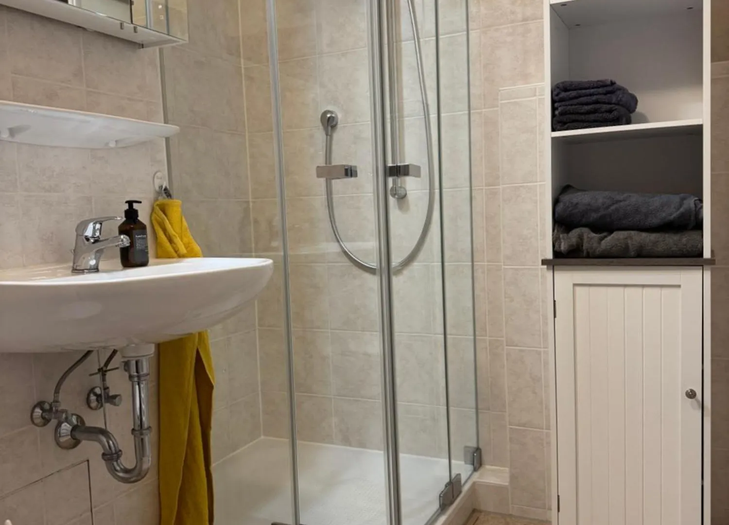 Schoenes Ruhiges Privatzimmer Múnich